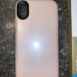 iPhone XR Speck case